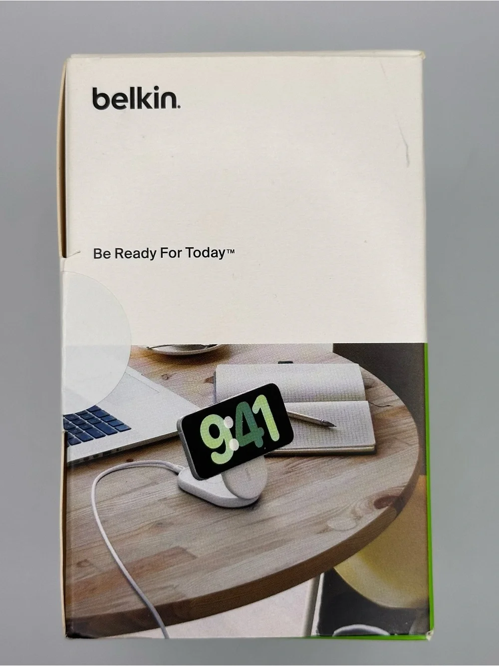 Belkin BoostCharge 2-in-1 Magnetic Foldable Charger Qi2 15W White